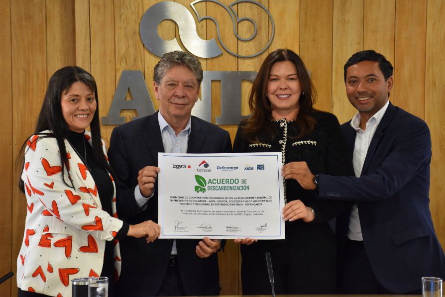 acuerdo-descarbonizacion-andi-colfecar-fenalco